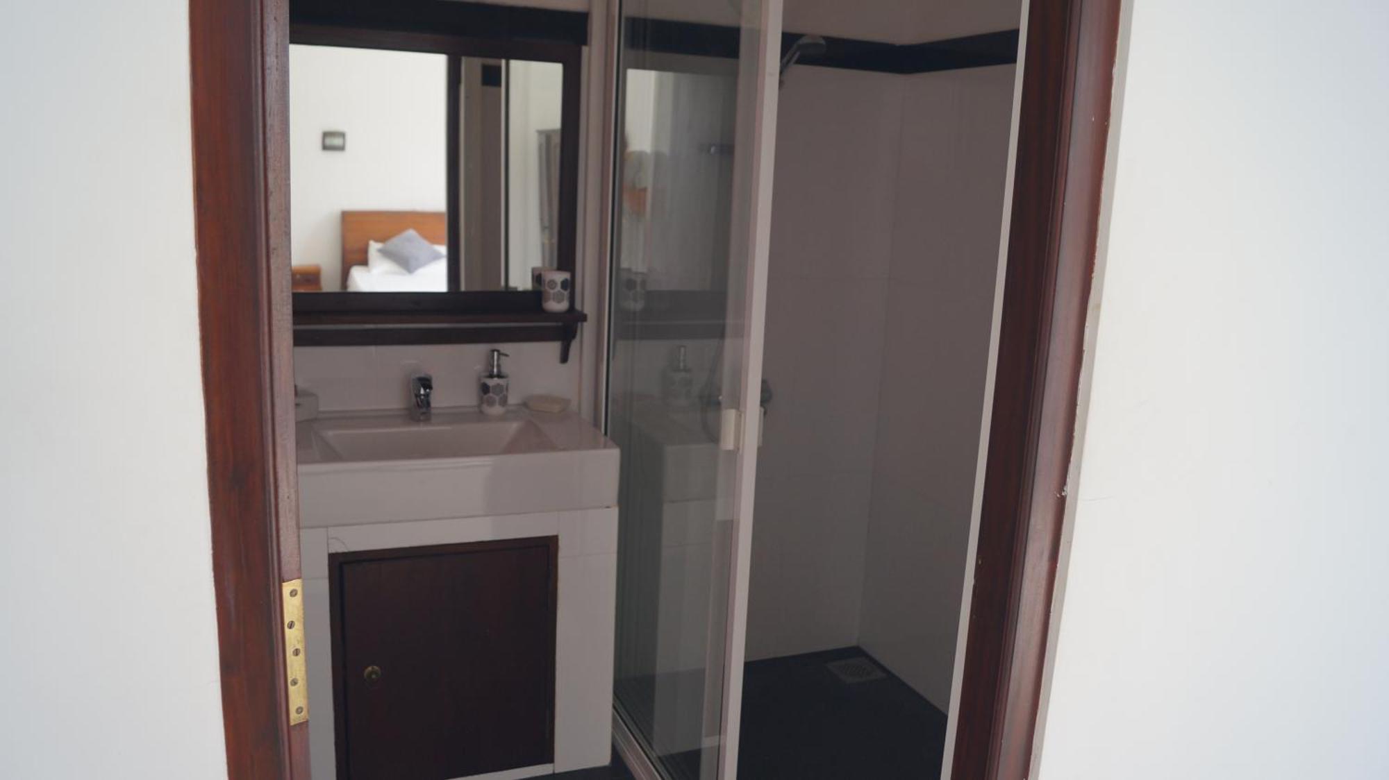 Aurora Hotel Hikkaduwa Dış mekan fotoğraf