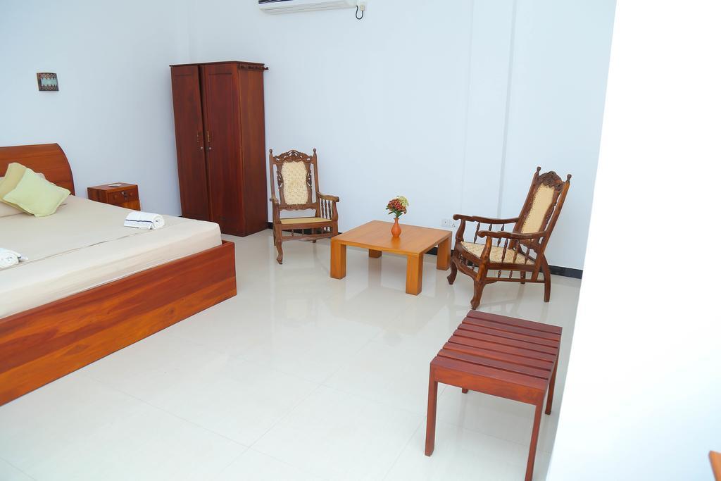 Aurora Hotel Hikkaduwa Dış mekan fotoğraf