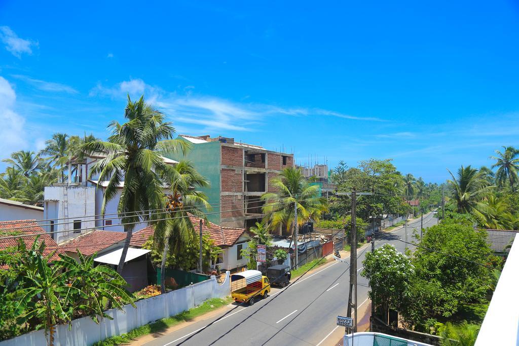 Aurora Hotel Hikkaduwa Dış mekan fotoğraf