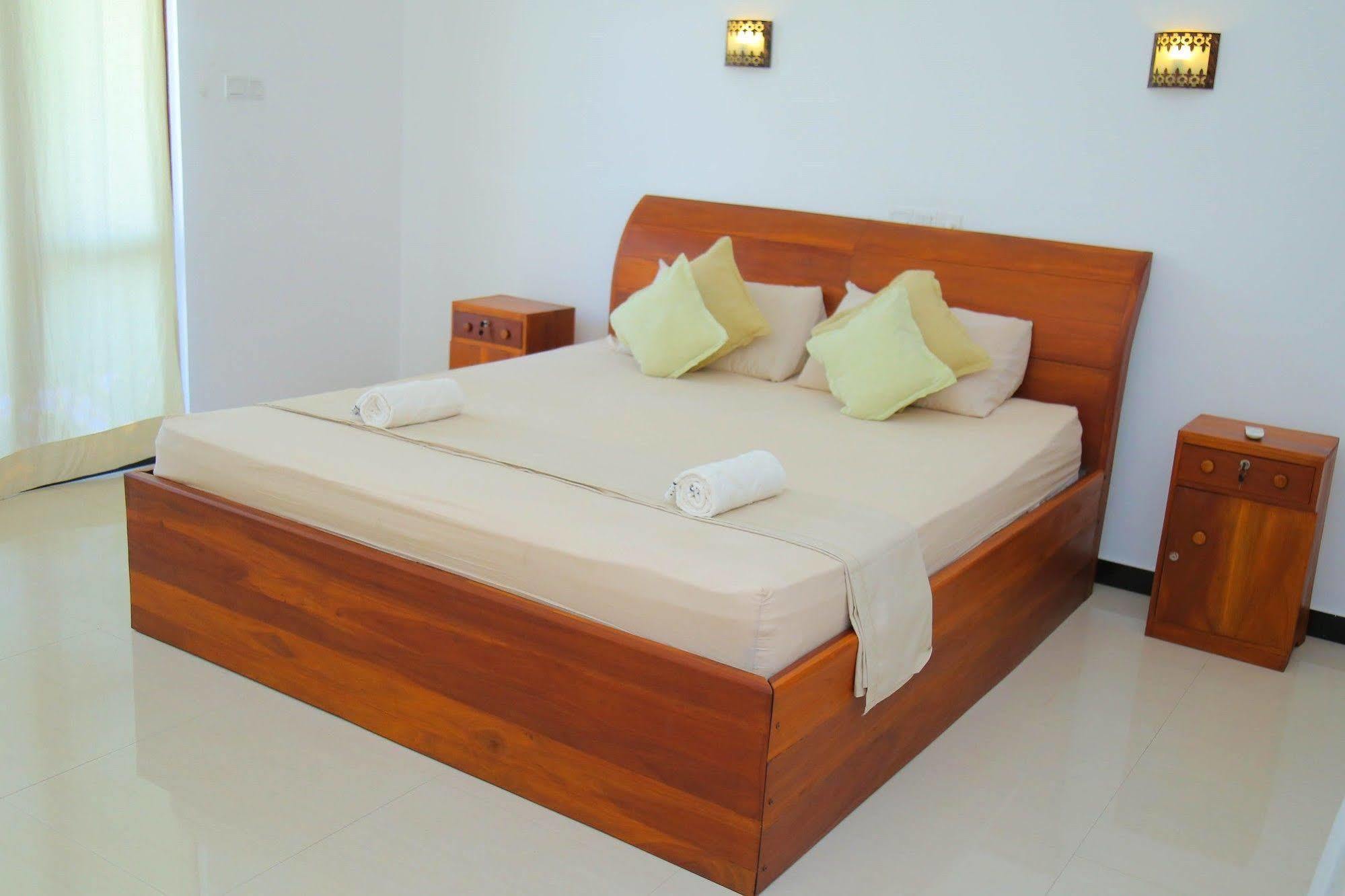 Aurora Hotel Hikkaduwa Dış mekan fotoğraf